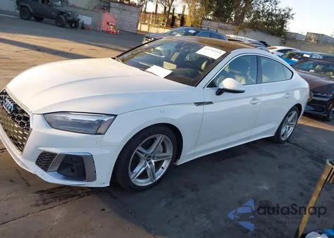2021 Audi A5 Sportback Premium 45 Tfsi Quattro S Tronic z USA, uszkodzony, nr VIN WAUDACF54MA057091